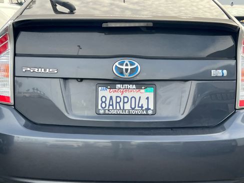 Used 2014 Toyota Prius Four image 16