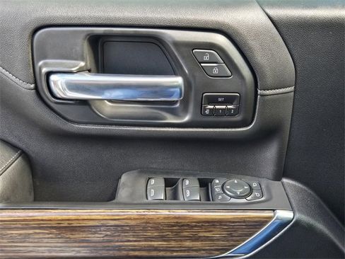 Used 2020 Chevrolet Silverado 2500 High Country w/ Z71 Off-Road Package image 24