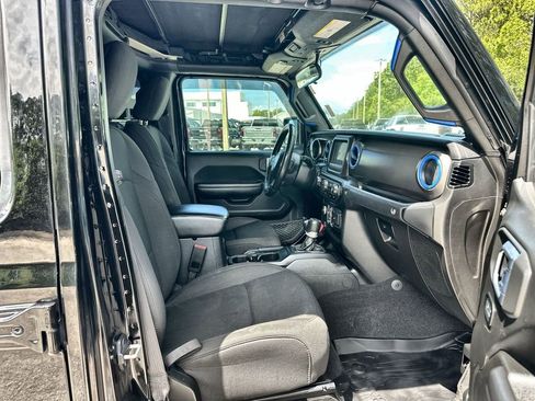 Used 2022 Jeep Gladiator Sport AWD/4WD image 26