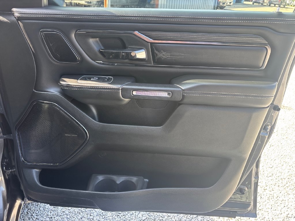 Used 2022 RAM 1500 Limited AWD/4WD image 15
