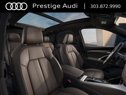 Used 2025 Audi Q5 Premium w/ Convenience Package image 33