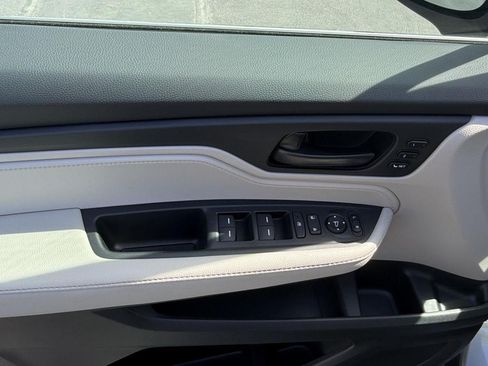 Certified 2026 Honda Odyssey EX-L image 15