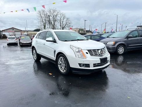 Used 2013 Cadillac SRX Premium image 3