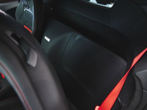 Used 2022 Ferrari SF90 Stradale AWD/4WD image 28