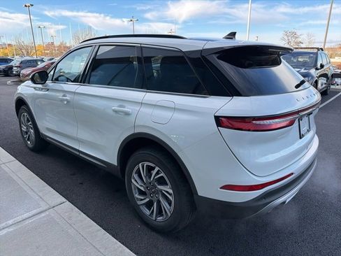 New 2026 Lincoln Corsair Premiere image 5