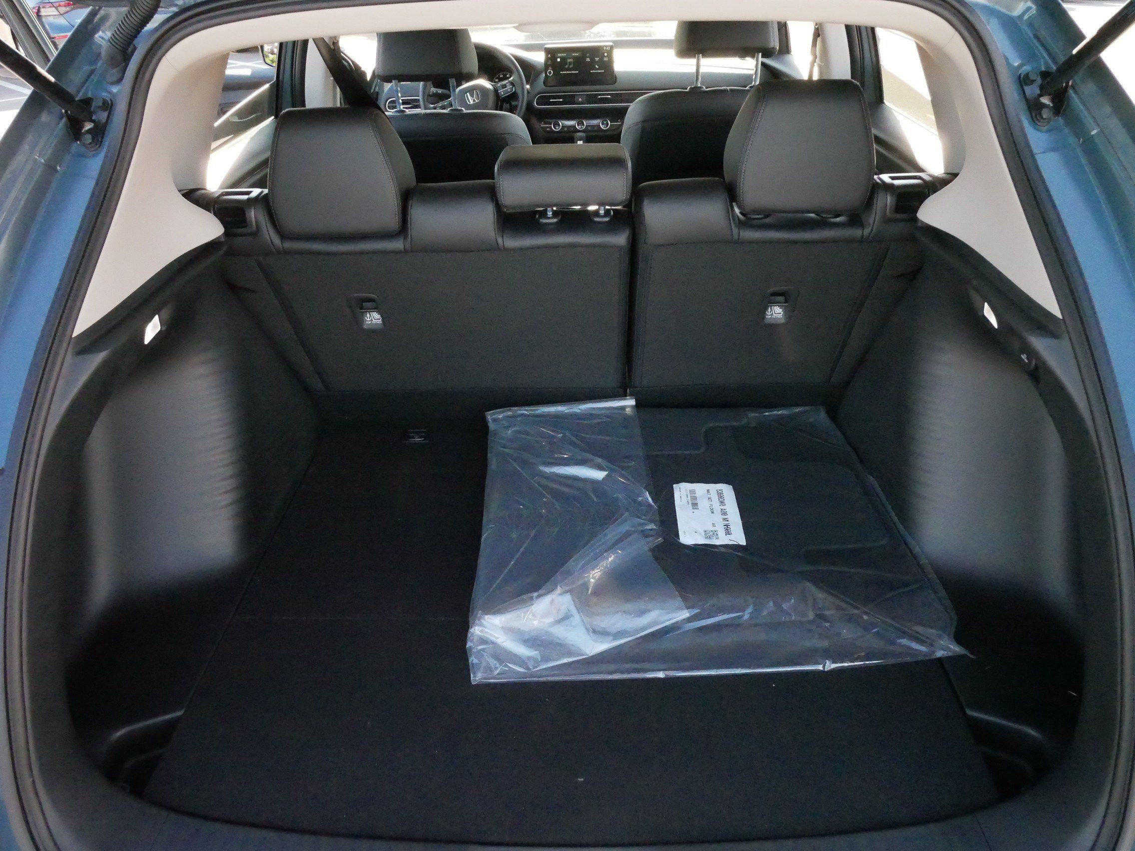 Used 2027 Honda HR-V EX-L image 19