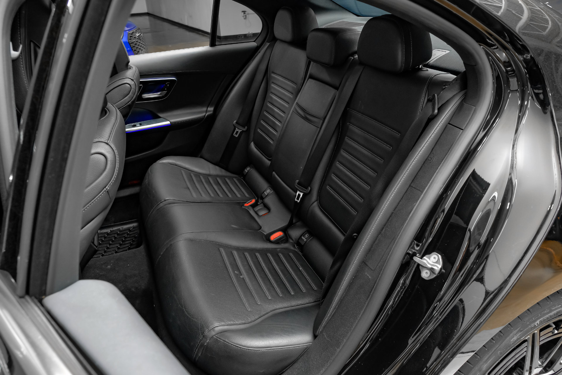 Used 2023 Mercedes-Benz C 43 AMG 4MATIC Sedan image 39