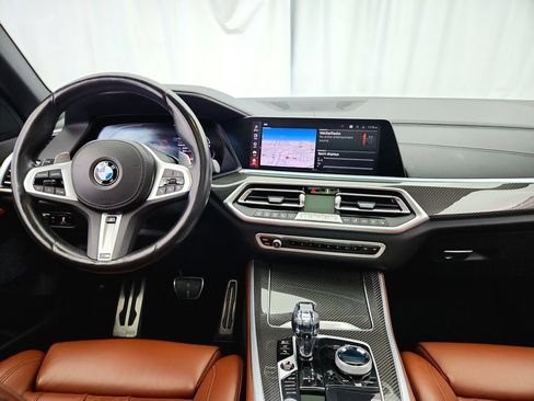 Used 2022 BMW X5 xDrive40i AWD/4WD image 28