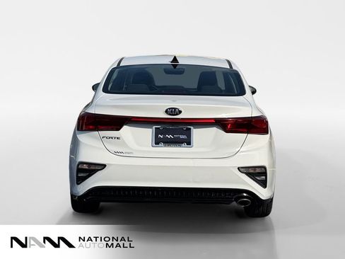 Used 2021 Kia Forte LXS FWD image 4