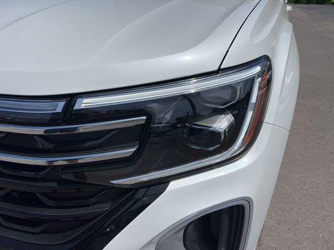 New 2026 Volkswagen Atlas Peak Edition AWD/4WD image 9