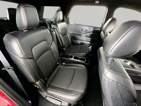 Used 2024 Nissan Pathfinder Rock Creek AWD/4WD image 23