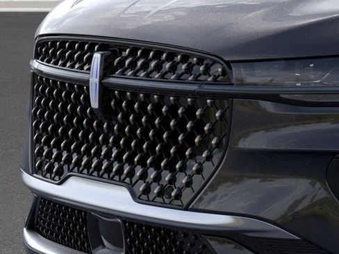 New 2026 Lincoln Nautilus Black Label AWD/4WD image 17
