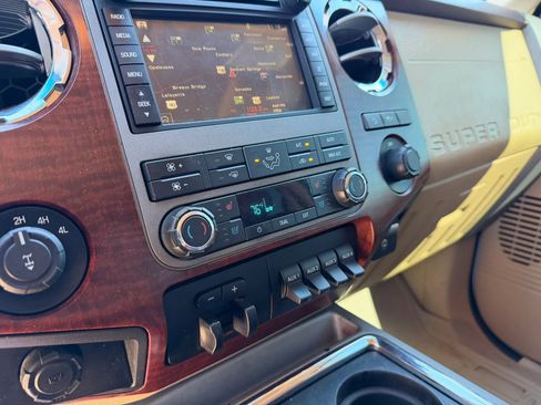 Used 2012 Ford F250 King Ranch w/ King Ranch w/Chrome Pkg image 14