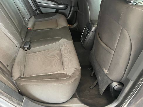 Used 2020 Dodge Charger SXT image 19