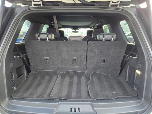 Certified 2023 Ford Expedition Limited image 30