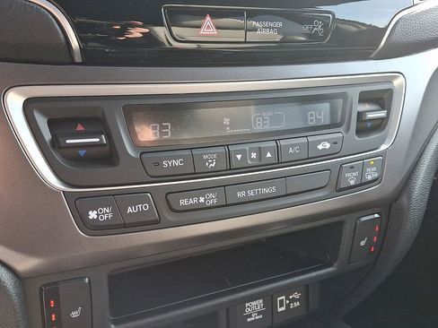 Used 2023 Honda Passport EX-L image 16