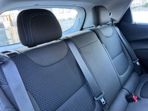 Used 2022 Chevrolet Bolt LT image 31