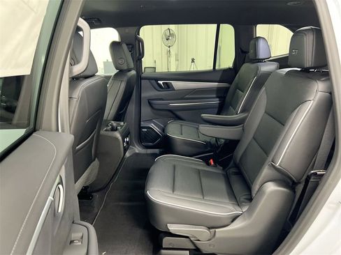 New 2026 Buick Enclave Sport Touring image 23