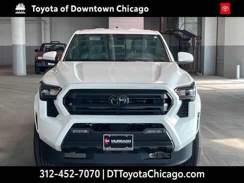 Used 2025 Toyota Tacoma SR5 AWD/4WD image 3