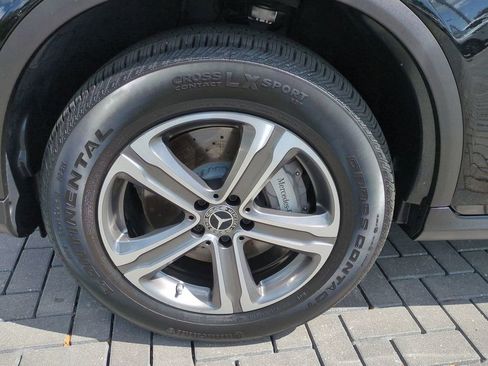 Used 2022 Mercedes-Benz GLC 300 GLC 300 image 11