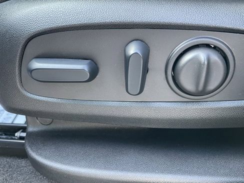 Certified 2024 Chevrolet Equinox LS w/ LS Convenience Package image 26