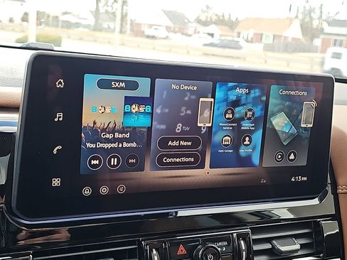 New 2026 Nissan Pathfinder Platinum image 17