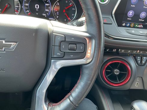 Used 2019 Chevrolet Blazer RS AWD/4WD image 6