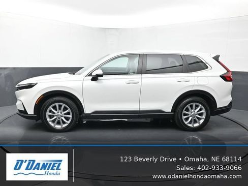 Used 2024 Honda CR-V EX-L image 2