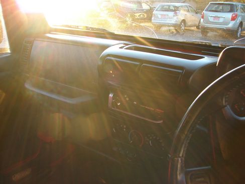 Used 2005 Jeep Wrangler Sport image 7