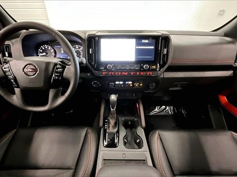 New 2025 Nissan Frontier PRO-4X w/ Pro Premium Package image 5