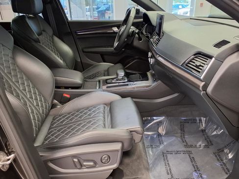 Used 2023 Audi SQ5 Prestige AWD/4WD image 10