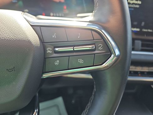 Used 2025 Chevrolet Equinox LT FWD image 22