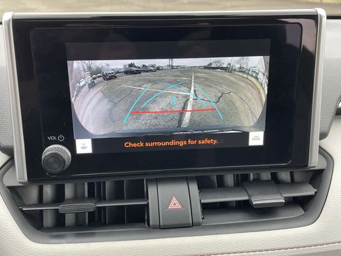 Used 2023 Toyota RAV4 XLE image 27