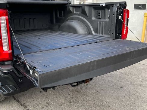 Used 2024 Ford F250 XLT w/ Black Appearance Package image 56