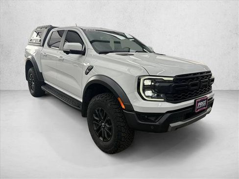 Used 2025 Ford Ranger Raptor AWD/4WD image 5