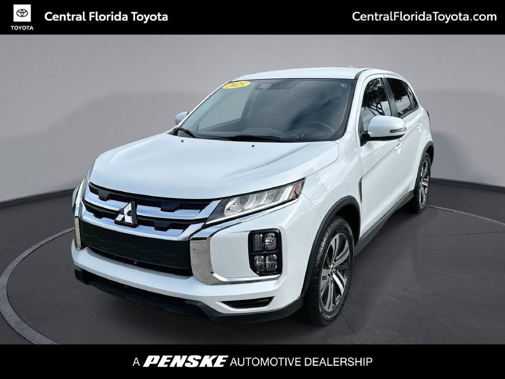 Used 2025 Mitsubishi Outlander Sport SE AWD/4WD image 1