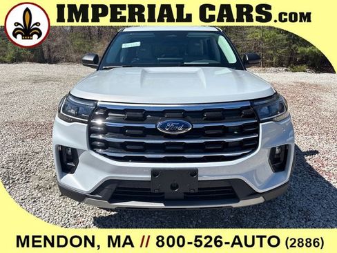 New 2026 Ford Explorer Active w/ Active Comfort Package image 4