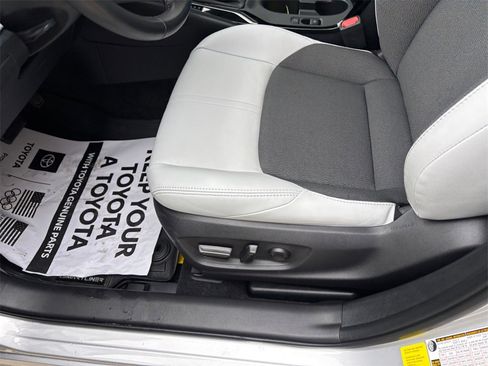 Certified 2024 Toyota Corolla XSE image 25