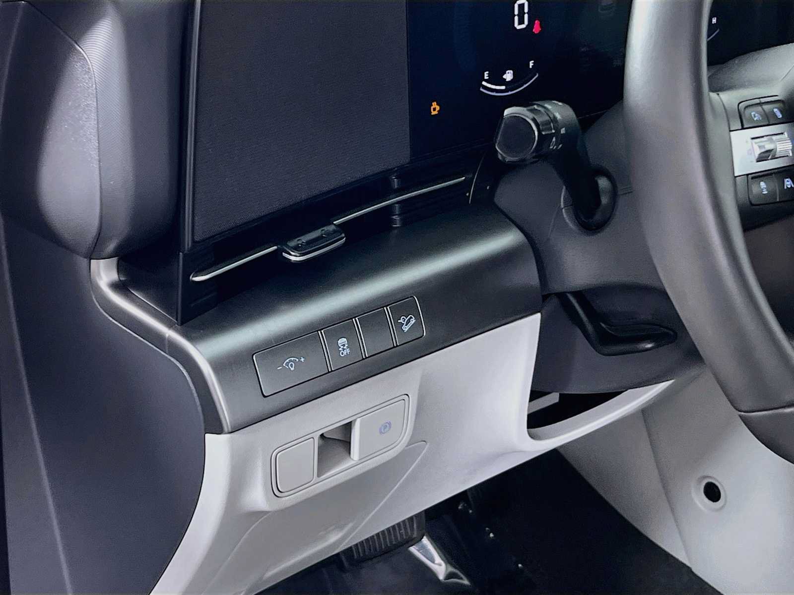 Certified 2026 Hyundai Kona SEL Premium AWD/4WD image 10