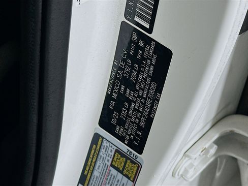 Used 2024 Kia Forte LXS image 12