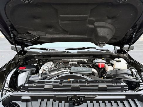 Used 2024 GMC Sierra 3500 Denali Ultimate image 17