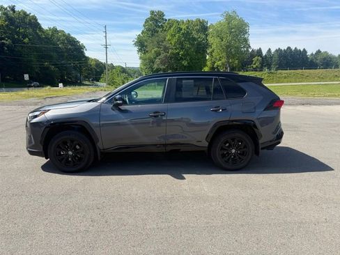 Used 2024 Toyota RAV4 XSE w/ Advanced Technology Package AWD/4WD image 9