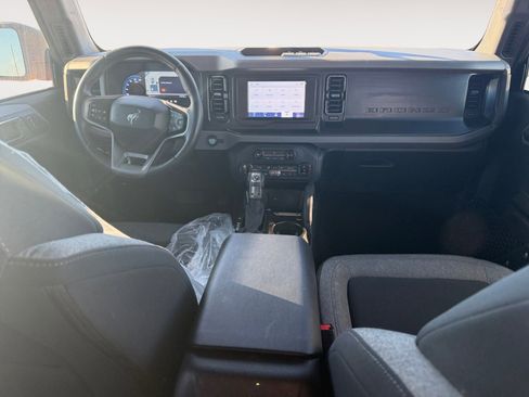 Used 2022 Ford Bronco Big Bend image 10