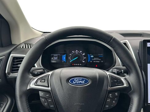 Used 2024 Ford Edge Titanium AWD/4WD image 17