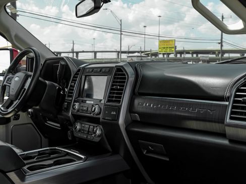 Used 2020 Ford F250 Limited w/ FX4 Off-Road Package AWD/4WD image 13