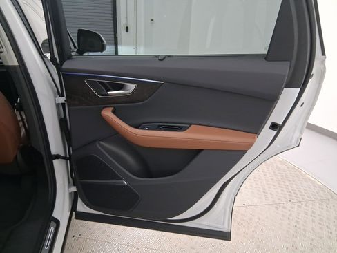 Certified 2024 Audi Q7 3.0T Premium Plus image 30