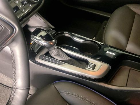 Used 2025 Buick Envista Sport Touring w/ Convenience I Package FWD image 16