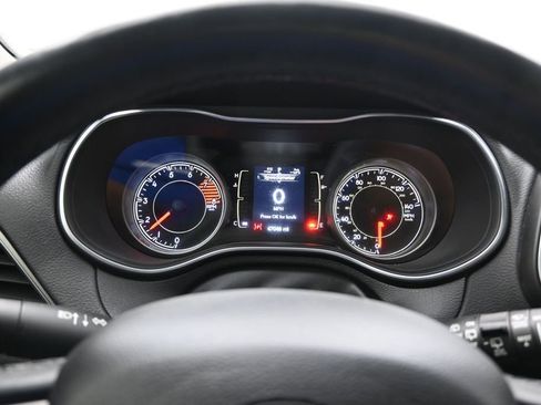 Used 2021 Jeep Cherokee Latitude Lux AWD/4WD image 19