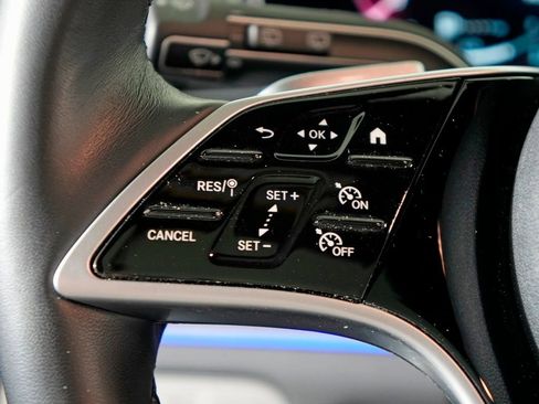 Certified 2025 Mercedes-Benz GLE 450 GLE 450 image 20