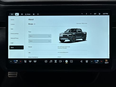 Used 2024 Rivian R1T Adventure AWD/4WD image 27